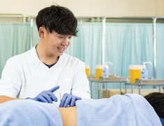 鍼灸学部・鍼灸学科 40名